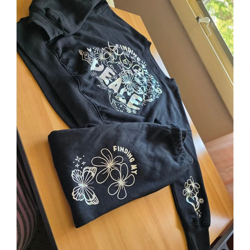 Justice Girls Black Finding My Peace Holographic Sweatshirt and Sweatpants Set S